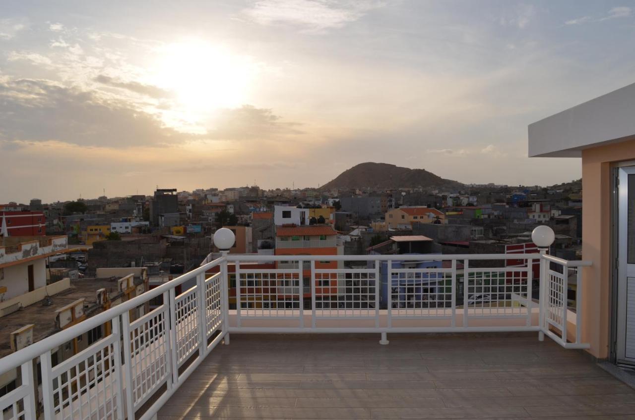 Apartamento Terra Branca Praia Exterior foto